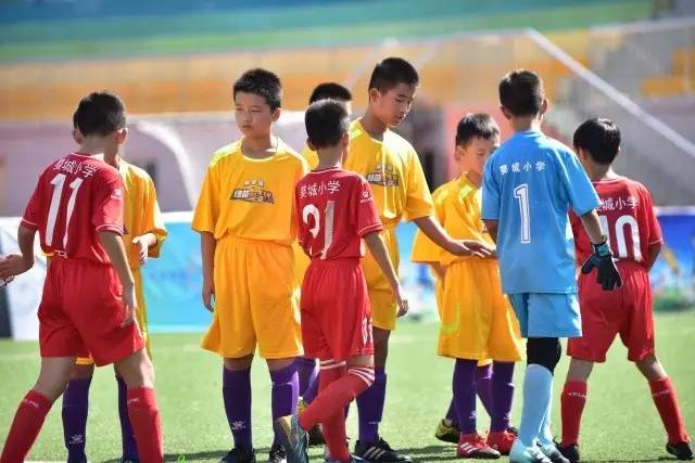 敢打敢拼！赵睿13中7砍下中国男篮最高的17分